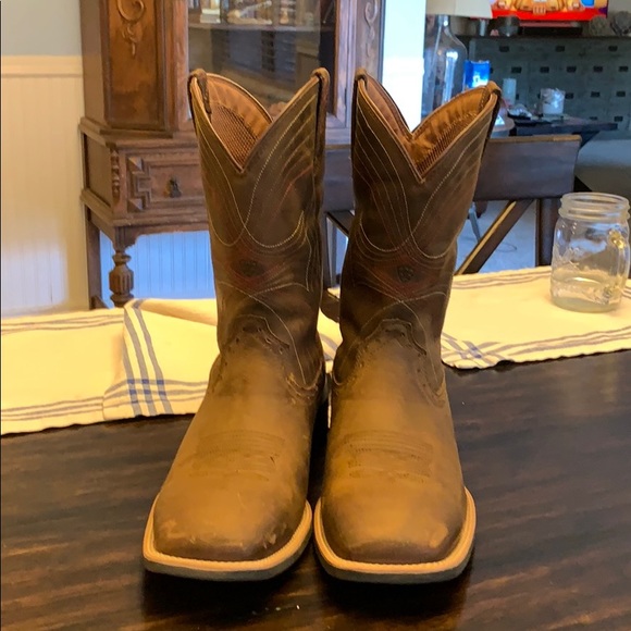 poshmark ariat boots